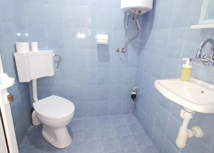 Garden Center 公寓 *